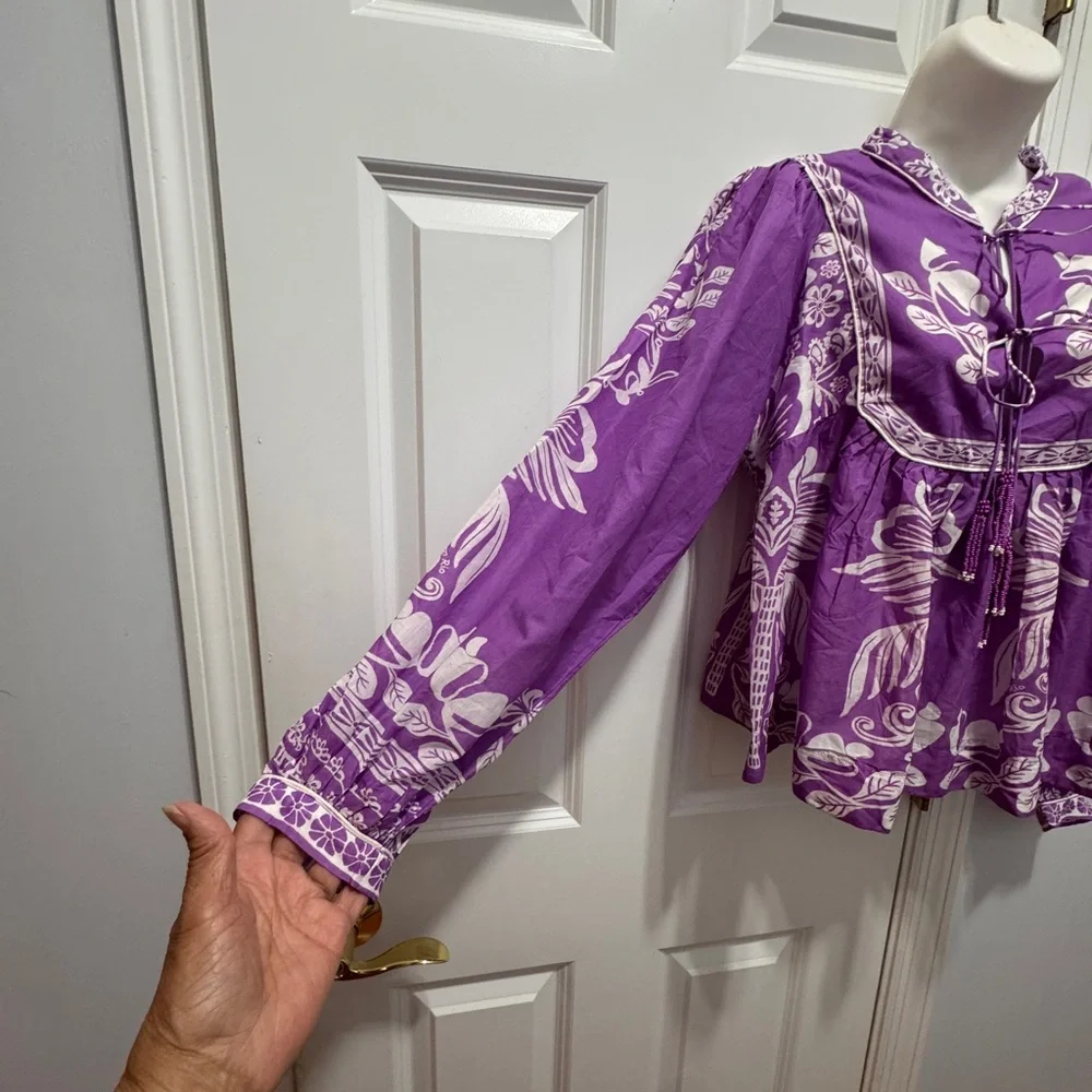 FARM Rio Purple white sweet garden top Tie Front Blouse size medium